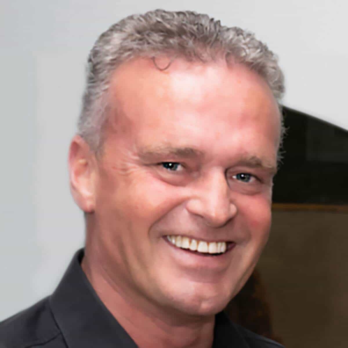 hair und style ebikon team guido inhaber